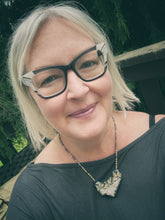 Load image into Gallery viewer, Luminous Evolution Necklace / Apophyllite