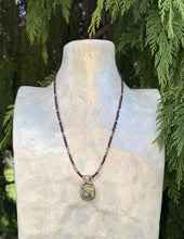 Load image into Gallery viewer, The Devotion Necklace / Labradorite
