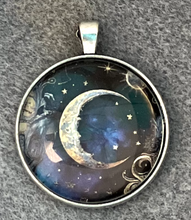 Load image into Gallery viewer, Moon Necklace
