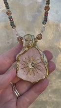 Load and play video in Gallery viewer, Soleil Necklace / Rose Quartz
