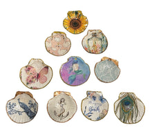Load image into Gallery viewer, Handmade Scallop Shell Ring Dish
