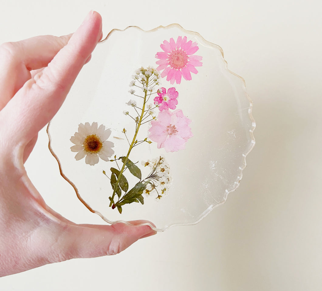 LOVE is in BLOOM - Pink / Resin Coaster / Handmade
