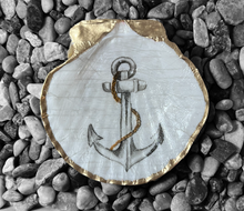Load image into Gallery viewer, Handmade Scallop Shell Ring Dish
